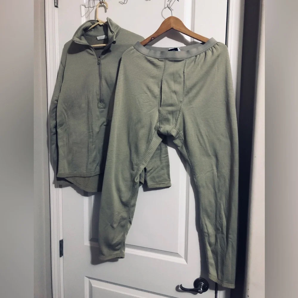 Unisex Thermal Base Layer Set in Sage Green